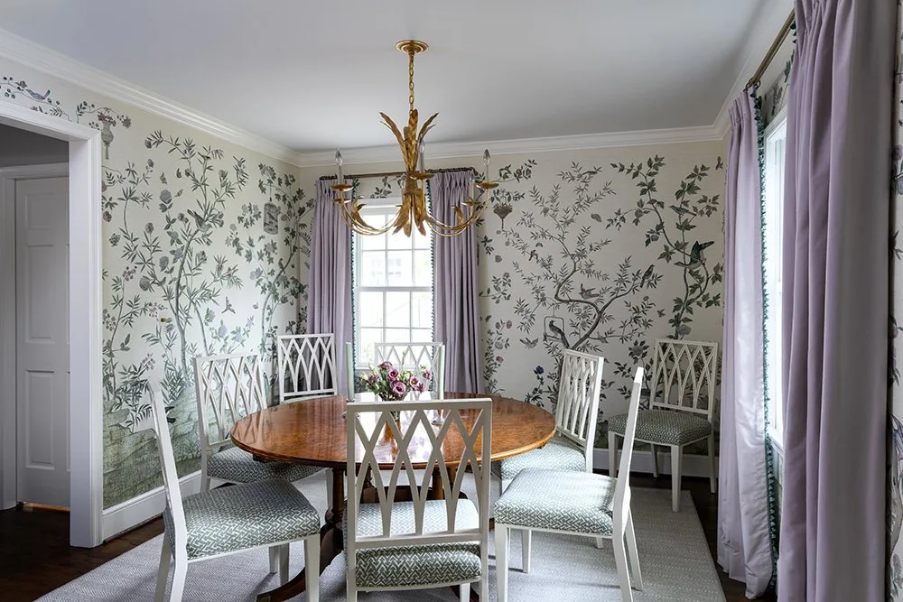 Dining room with wallpaper